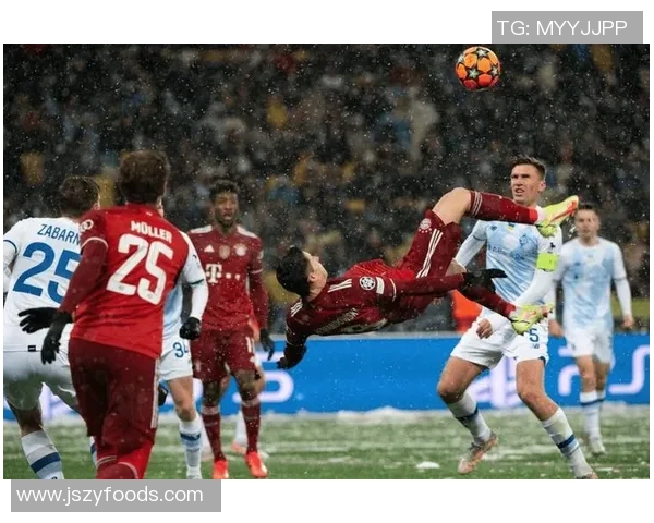 塞维利亚力克马约卡，豪取赛季第三连胜——势如破竹的夺冠之路