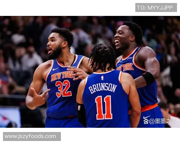 尼克斯队表现抢眼，备战季后赛士气高涨